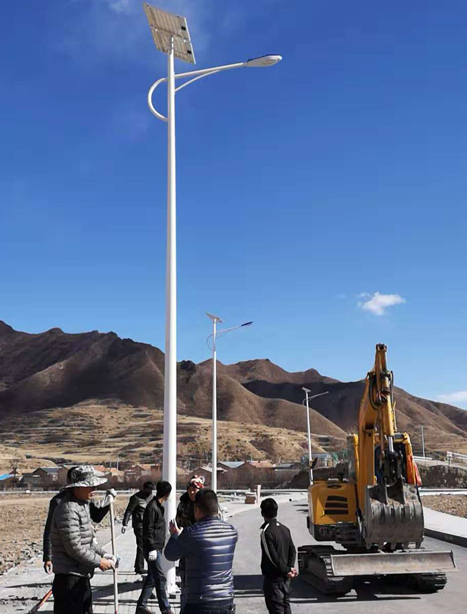 甘南碌曲10米阿克塞太阳能路灯项目